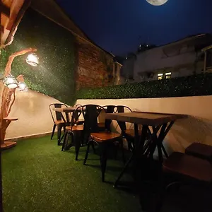 Moon 호스텔